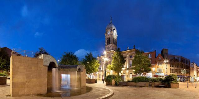 Derby Waterfall credit Matthew Jones Photography 1750649067