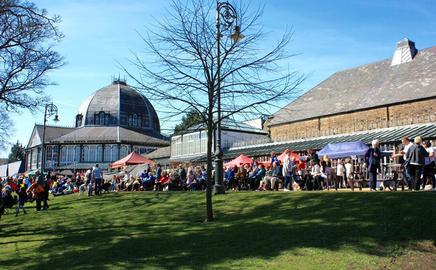 Pavillion Gardens front crowd 1698511327