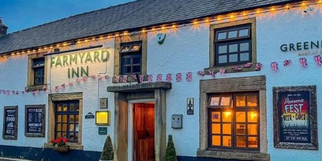 The Farmyard Inn Youlgreave NEW