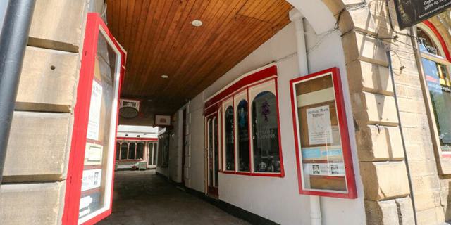 The George Centre Apts 10 new 1211777030